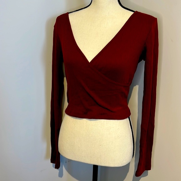 BDG Tops - BDG Urban Outfitters Long Sleeve Ribbed Ballet Wrap Top Size Medium